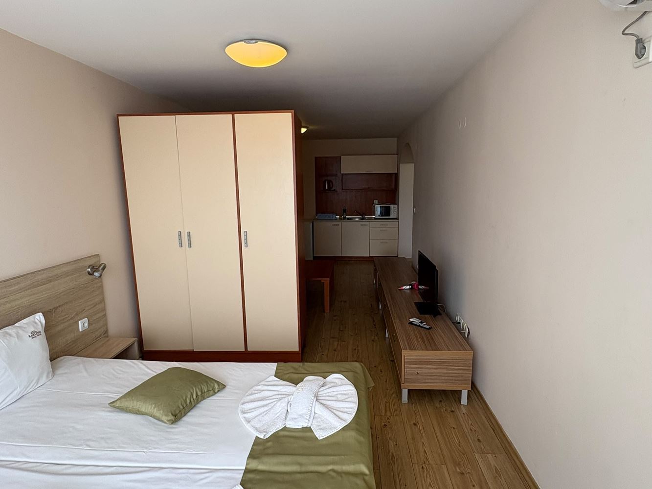 Wohnung mit einem Schlafzimmer 300 m vom Meer in Sonnenstrand – ausgezeichnete Investition am Meer