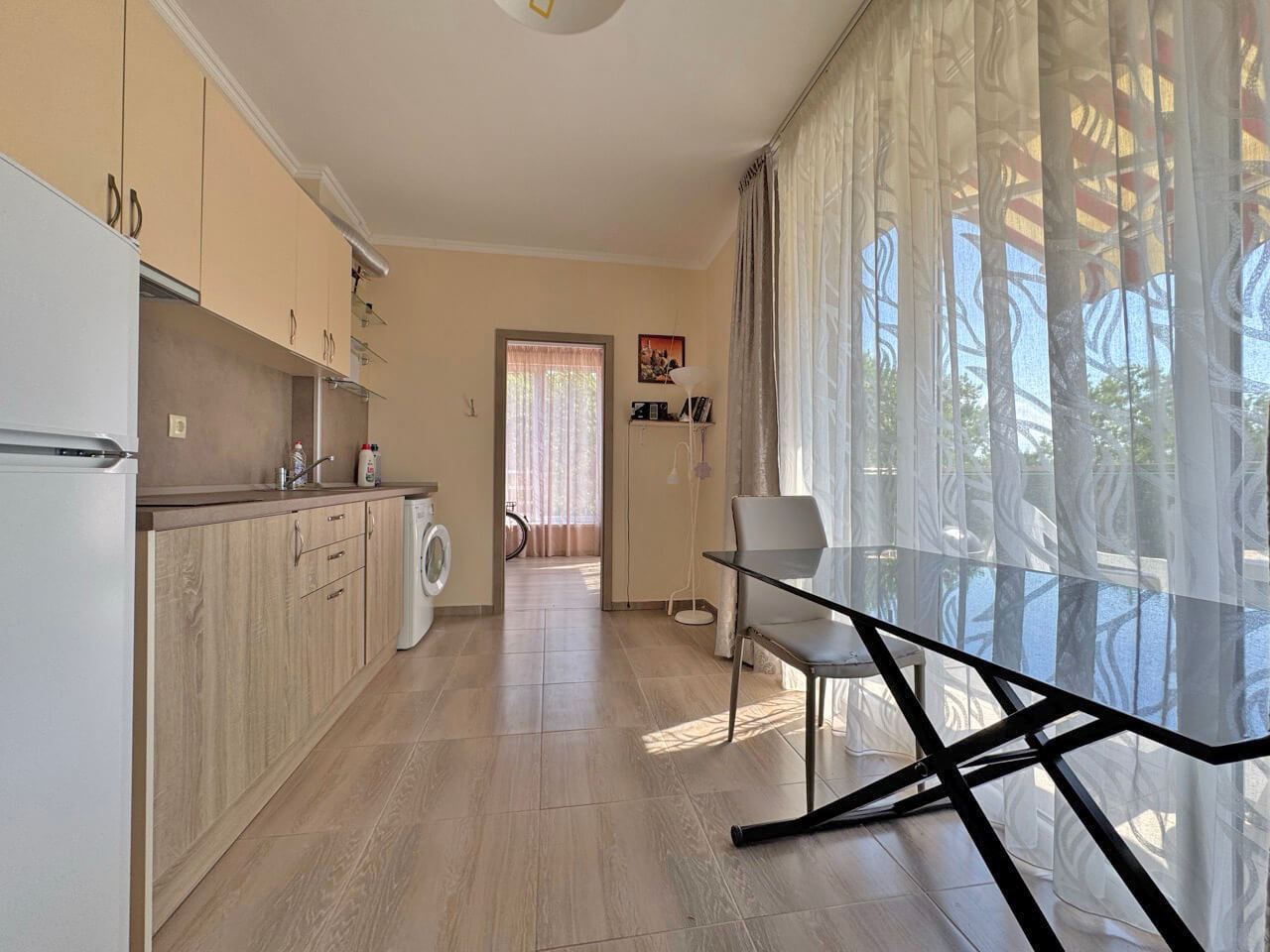 Apartment mit zwei Schlafzimmern und Poolblick in einer modernen Anlage in Sonnenstrand