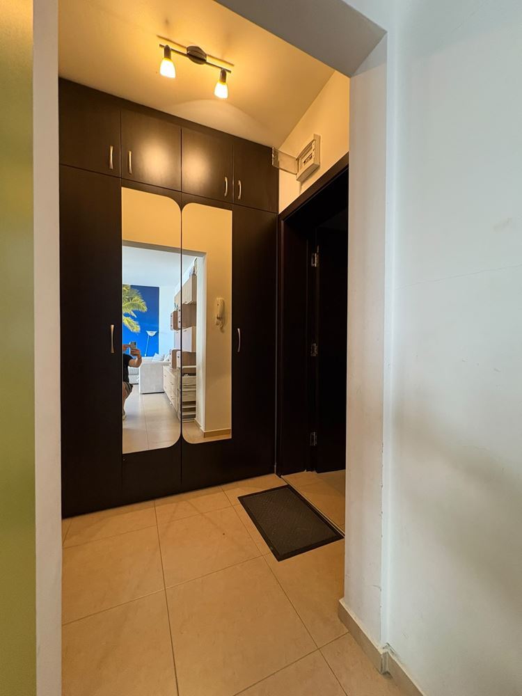 Möblierte Studio-Wohnung 200 Meter vom Meer entfernt in Pomorie – ausgezeichnete Lage und Komfort