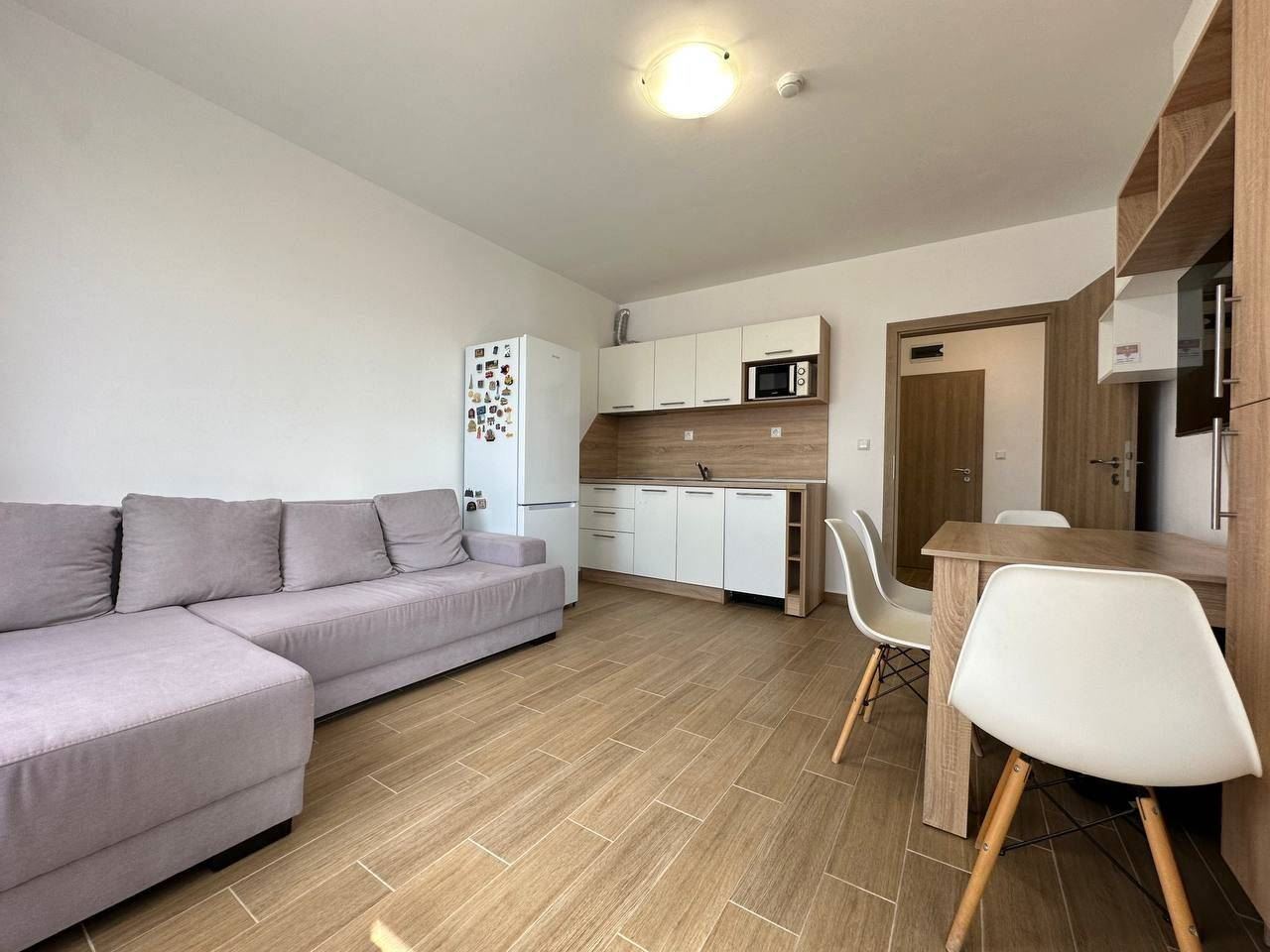 Drei-Zimmer-Wohnung in einem Elite-Komplex in Sunny Beach – moderner Luxus, Komfort und Meeresatmosphäre