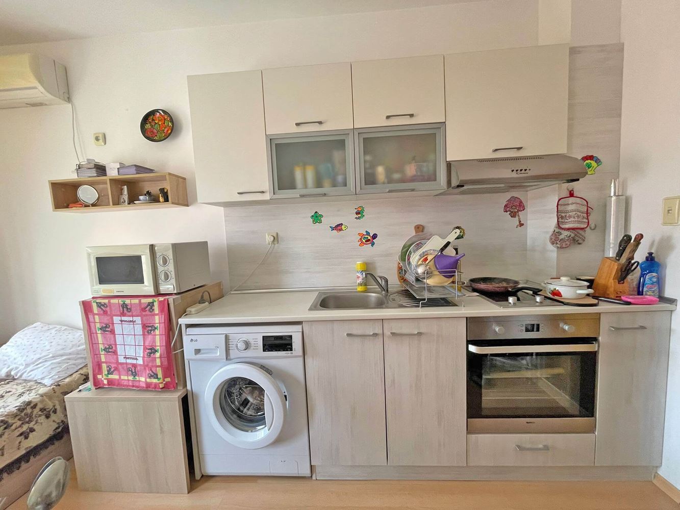 Gemütliche Einzimmerwohnung in einem modernen Komplex nahe Sonnenstrand – Komfort, Ruhe und hervorragende Annehmlichkeiten 