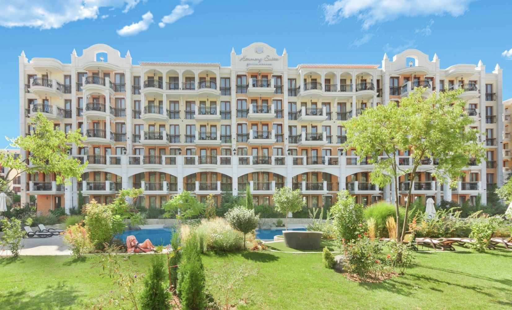Wohnung mit einem Schlafzimmer in einer luxuriösen Anlage in Sonnenstrand mit beeindruckenden Swimmingpools und Erholungsbereichen