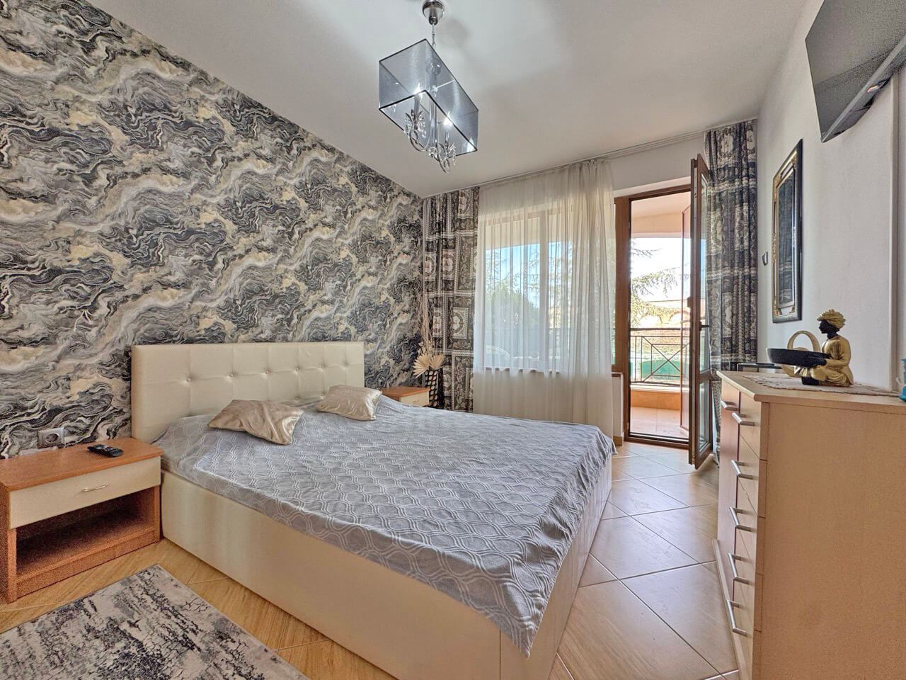 Stilvolle 2-Zimmer-Wohnung mit Blick auf den Pool im Sonnenstrand Resort