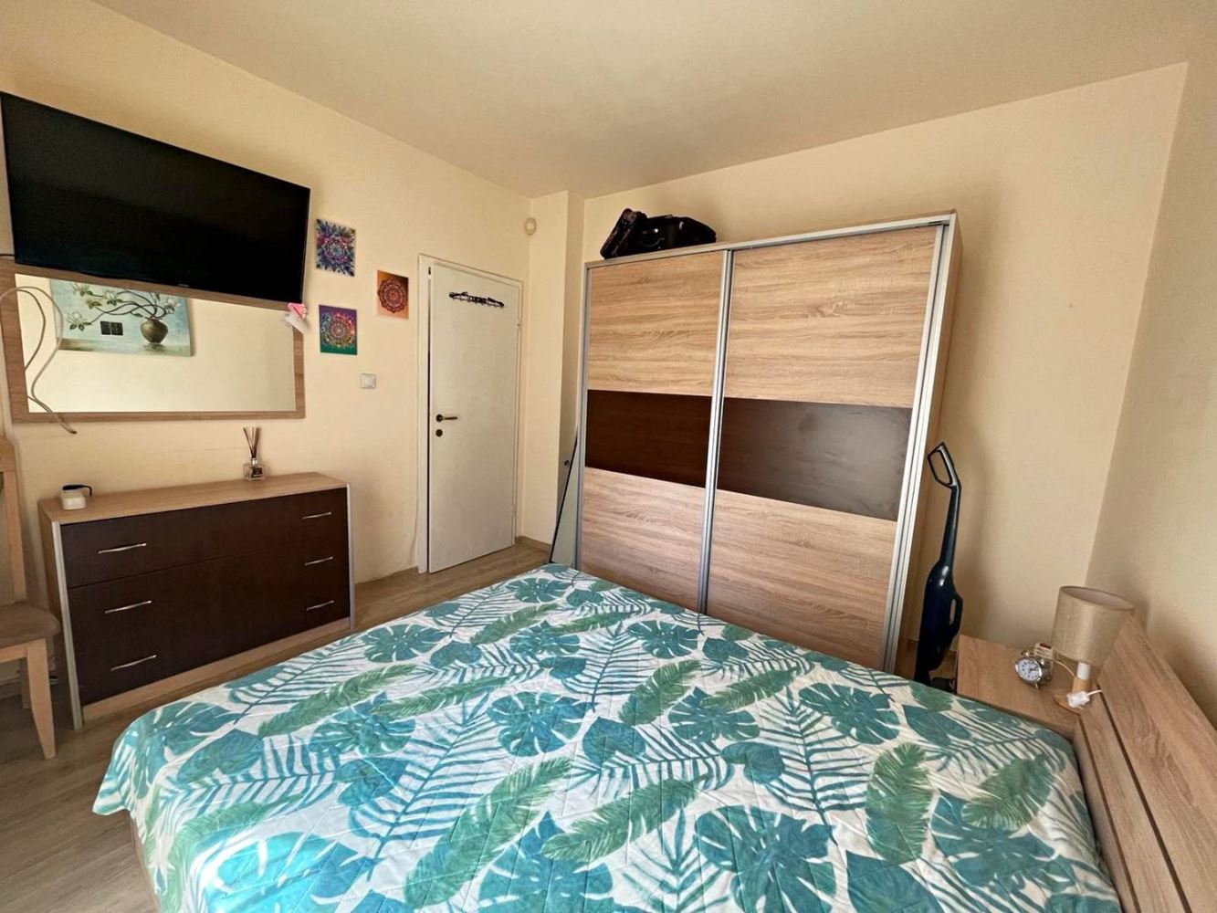 Moderne Zwei-Schlafzimmer-Wohnung in Sonnenstrand – Komfort, Lage und ausgezeichnete Infrastruktur