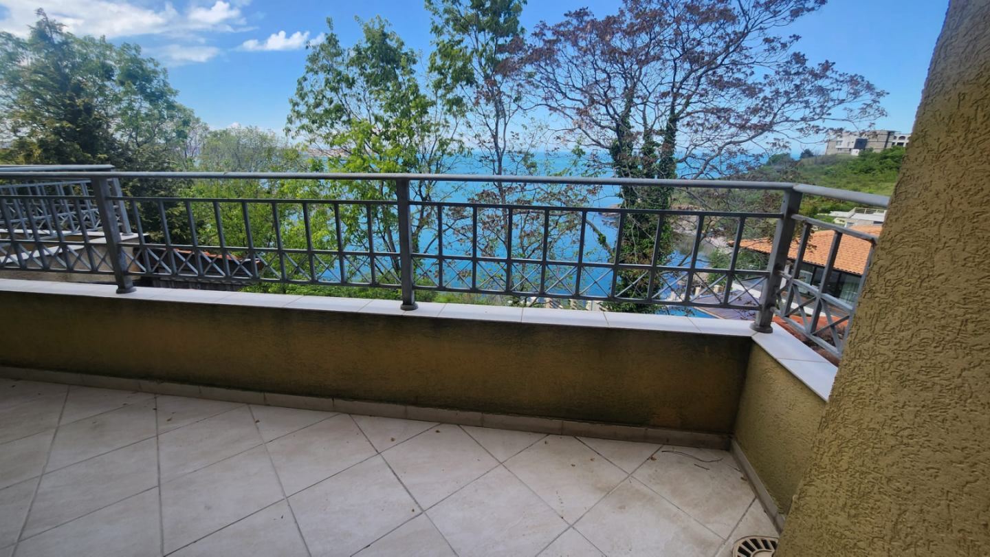 Maisonette in erster Meereslinie in Sosopol mit Panoramablick und Boutique-Lage