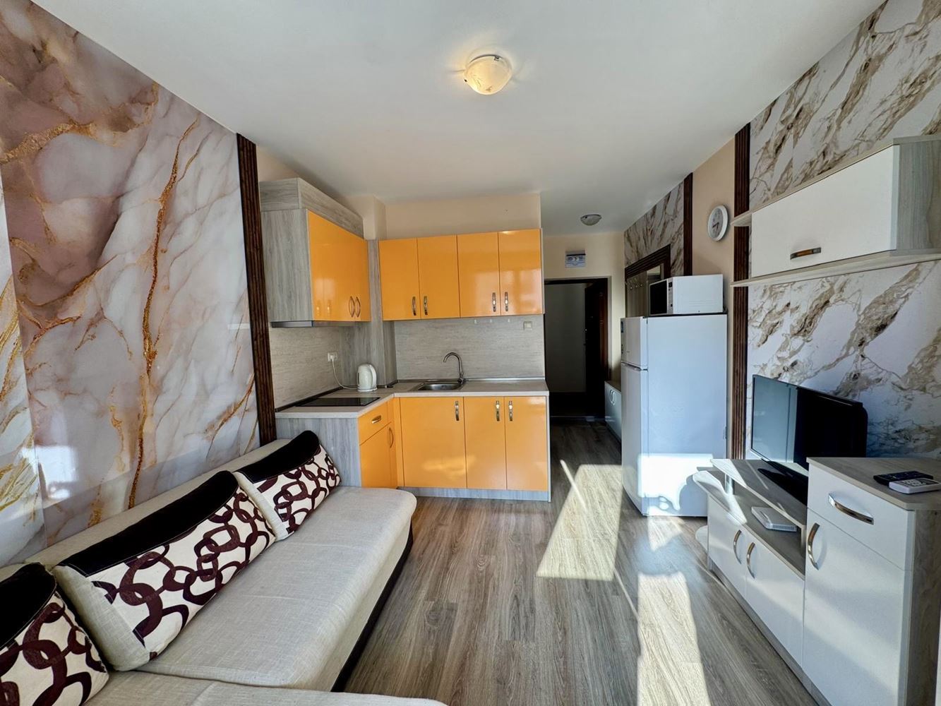 Möbliertes Studio – praktische Immobilie am Meer in Nessebar, bezugsfertig