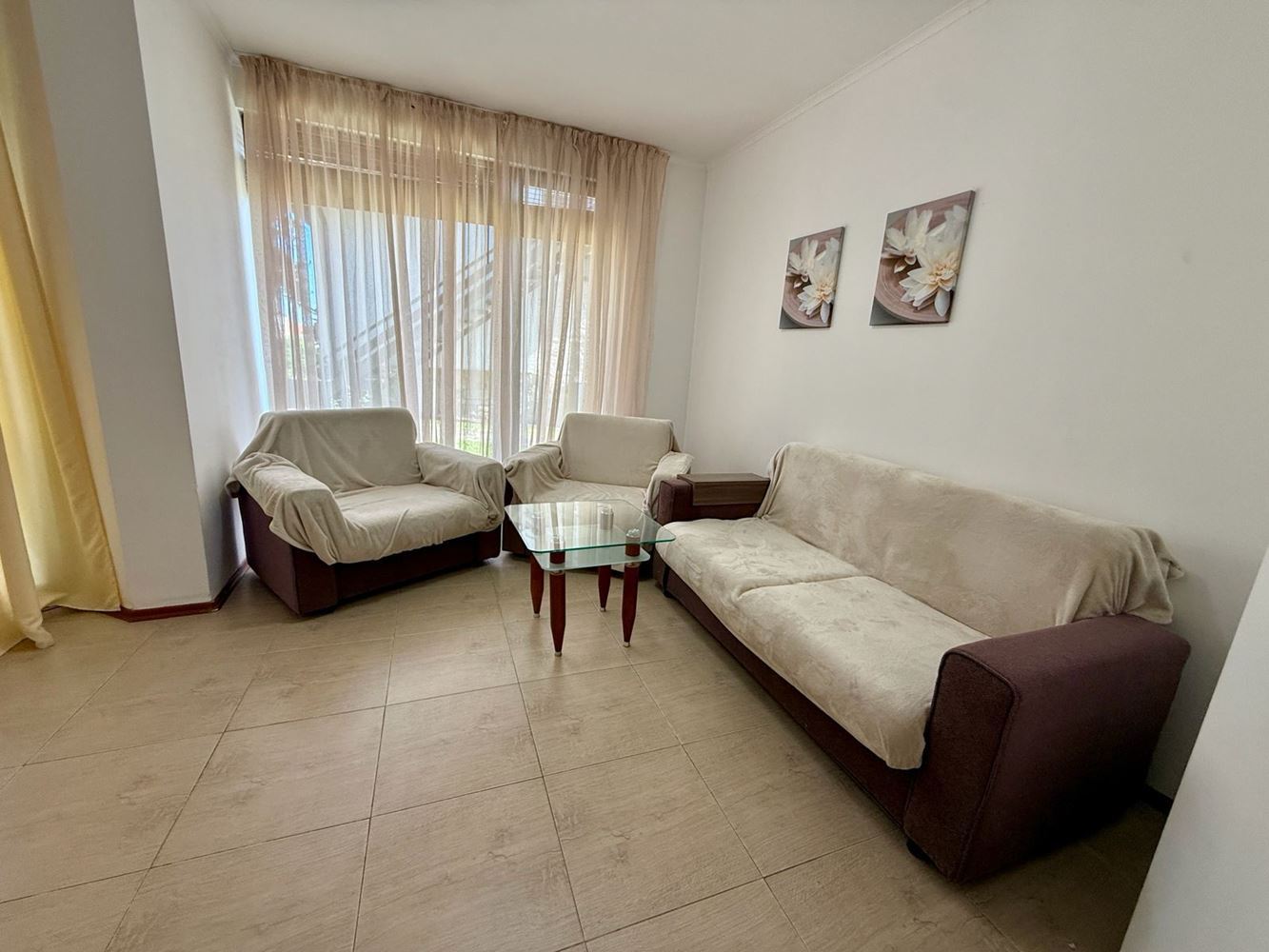 Gemütliche Zweizimmerwohnung mit Garten und hervorragenden Annehmlichkeiten in der Region Sunny Beach