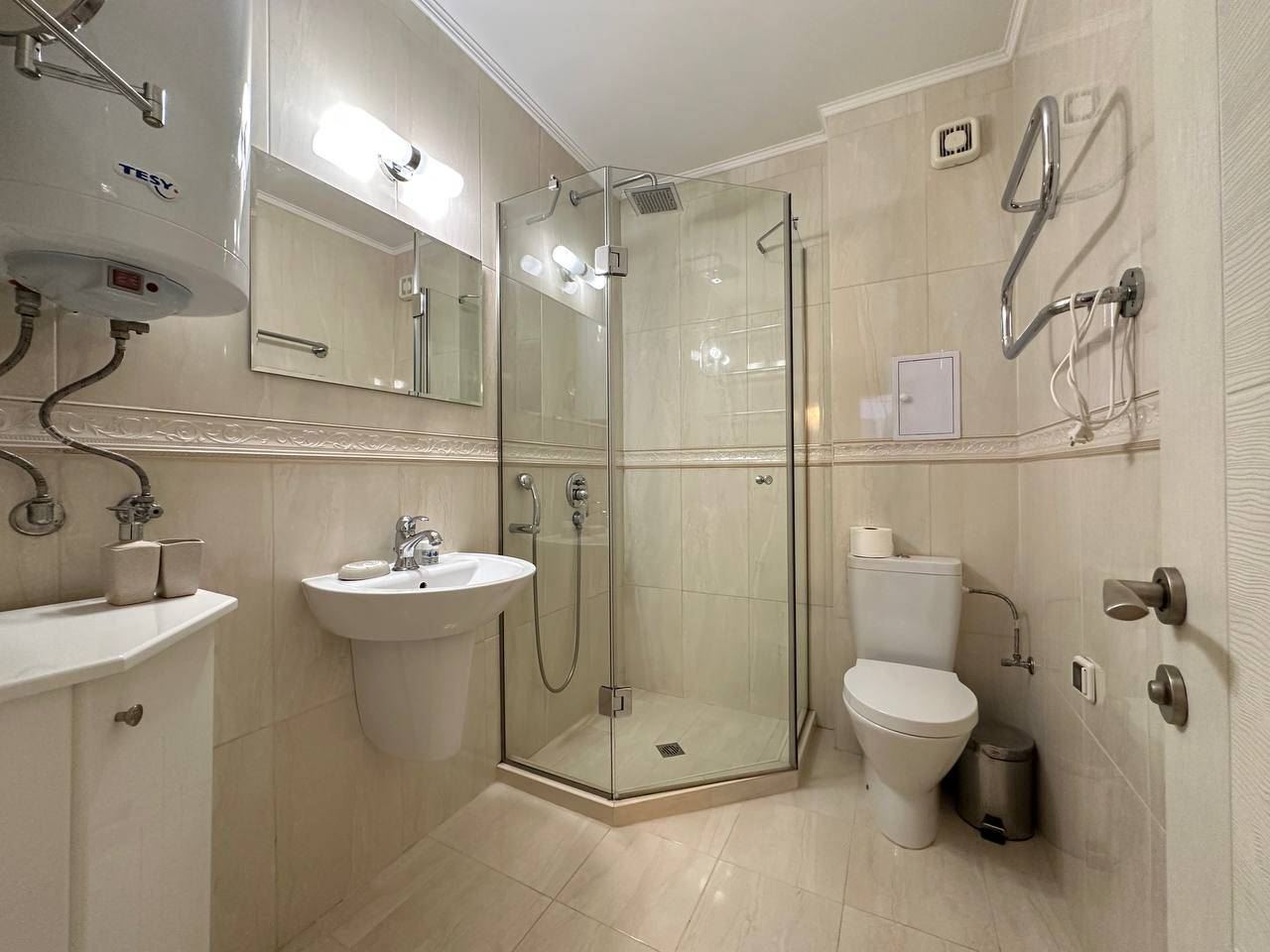 Luxuriöses Apartment in Nessebar – anspruchsvoller Stil, Resort-Komfort und Annehmlichkeiten für ganzjähriges Wohnen