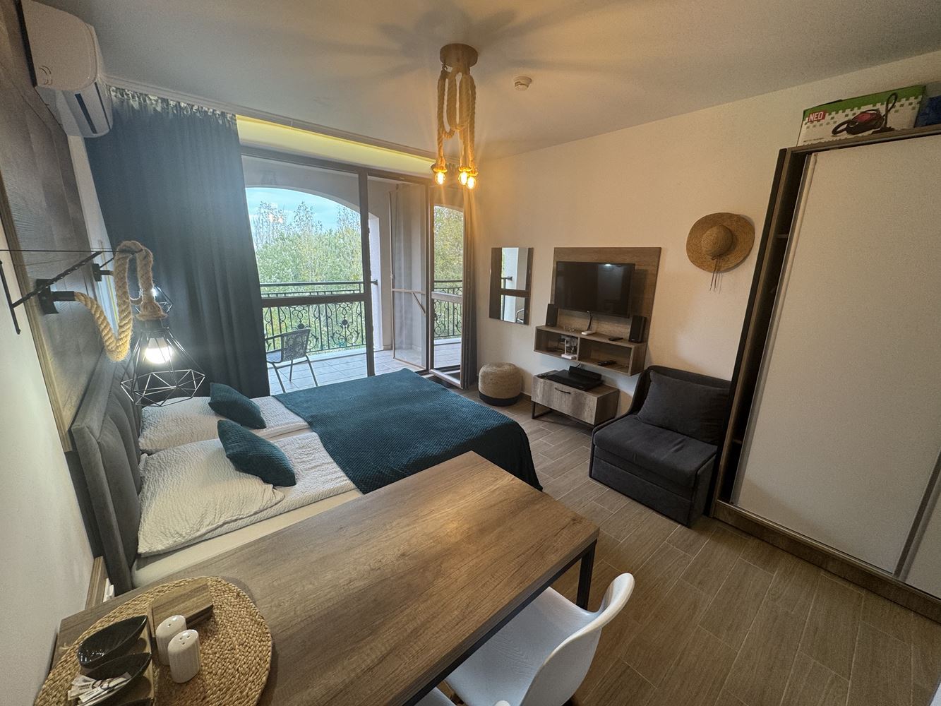 Elegantes Studio in einer luxuriösen Anlage im Herzen von Sonnenstrand – Komfort, Stil und Prestige