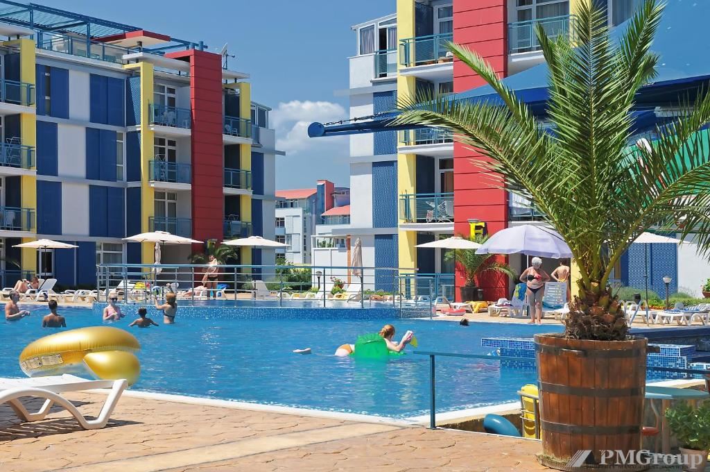 Großzügiges möbliertes Studio in einer modernen Anlage, nur 300 Meter vom Meer in Sonnenstrand entfernt