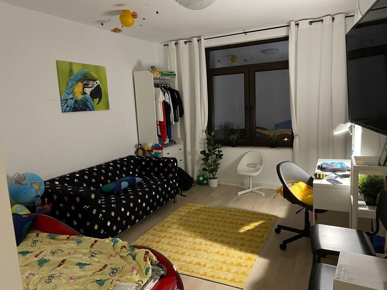 Geräumige Fünfzimmerwohnung mit Meerpanorama in Pomorie – Komfort, Stil und Funktionalität für eine große Familie