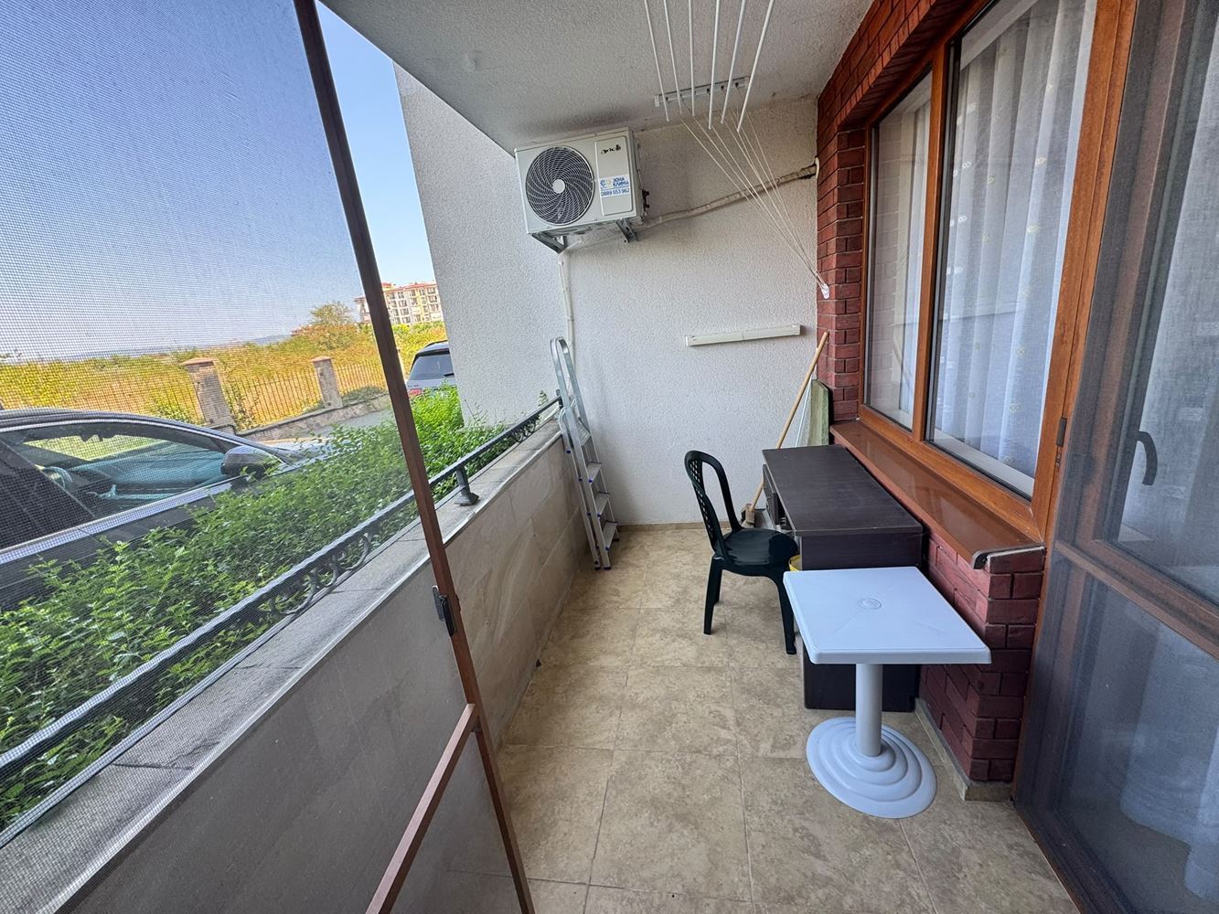 Geräumige Drei-Zimmer-Wohnung mit eigener Atmosphäre und hervorragender Infrastruktur in Nessebar