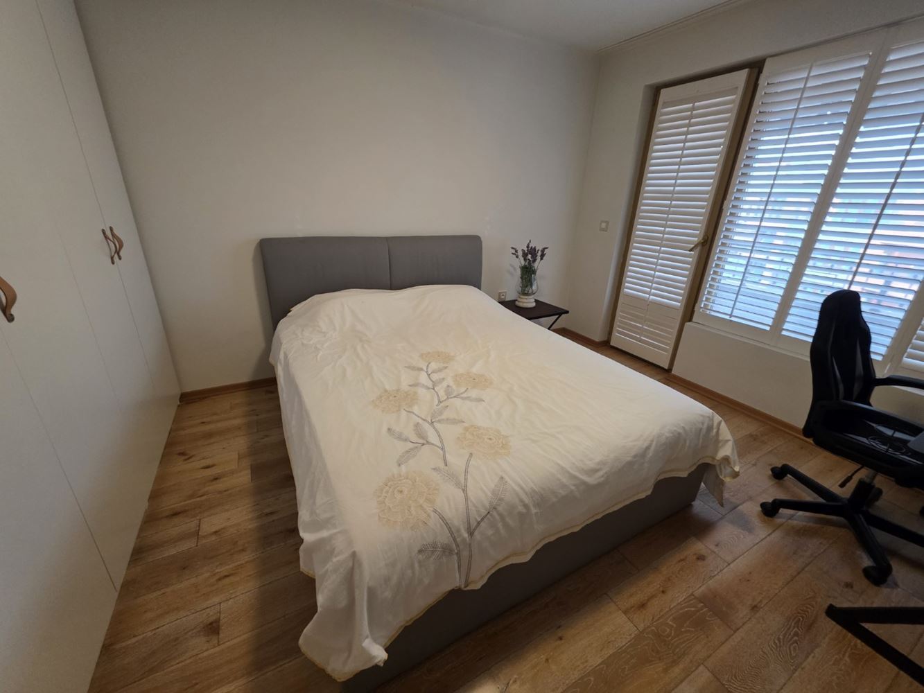 Nessebar: luxuriöse Wohnung mit zwei Schlafzimmern und Panoramablick auf das Meer – 183 m² Großzügigkeit, Komfort und Stil