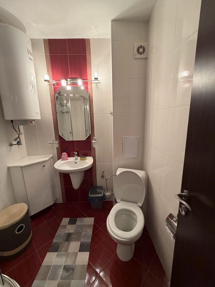 Gemütliche Wohnung mit einem Schlafzimmer in Ravda in einer Wohnanlage – bezugsfertig