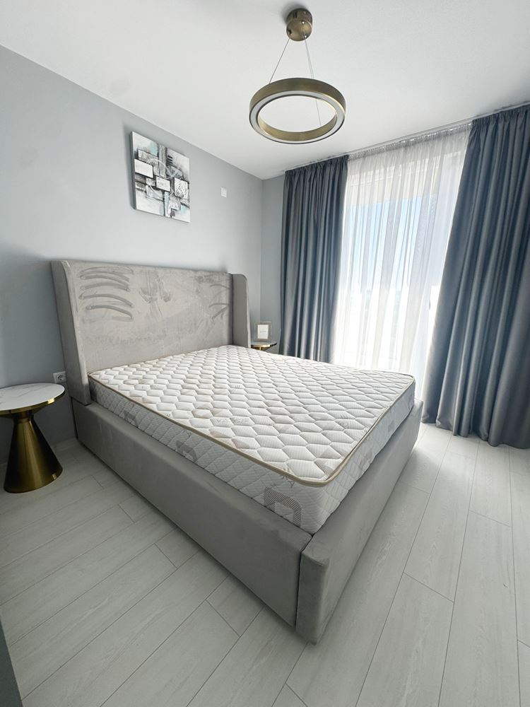 Elegante 3-Zimmer-Wohnung mit Panoramablick auf das Meer in erster Meereslinie in Sonnenstrand