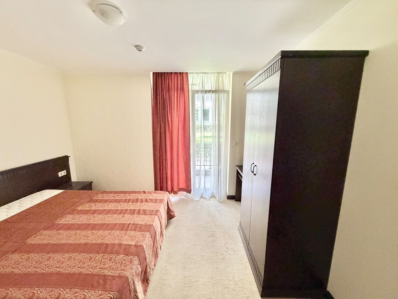 Erste Meereslinie in Pomorie – Wohnung mit einem Schlafzimmer in einer Luxus-Anlage am Südstrand