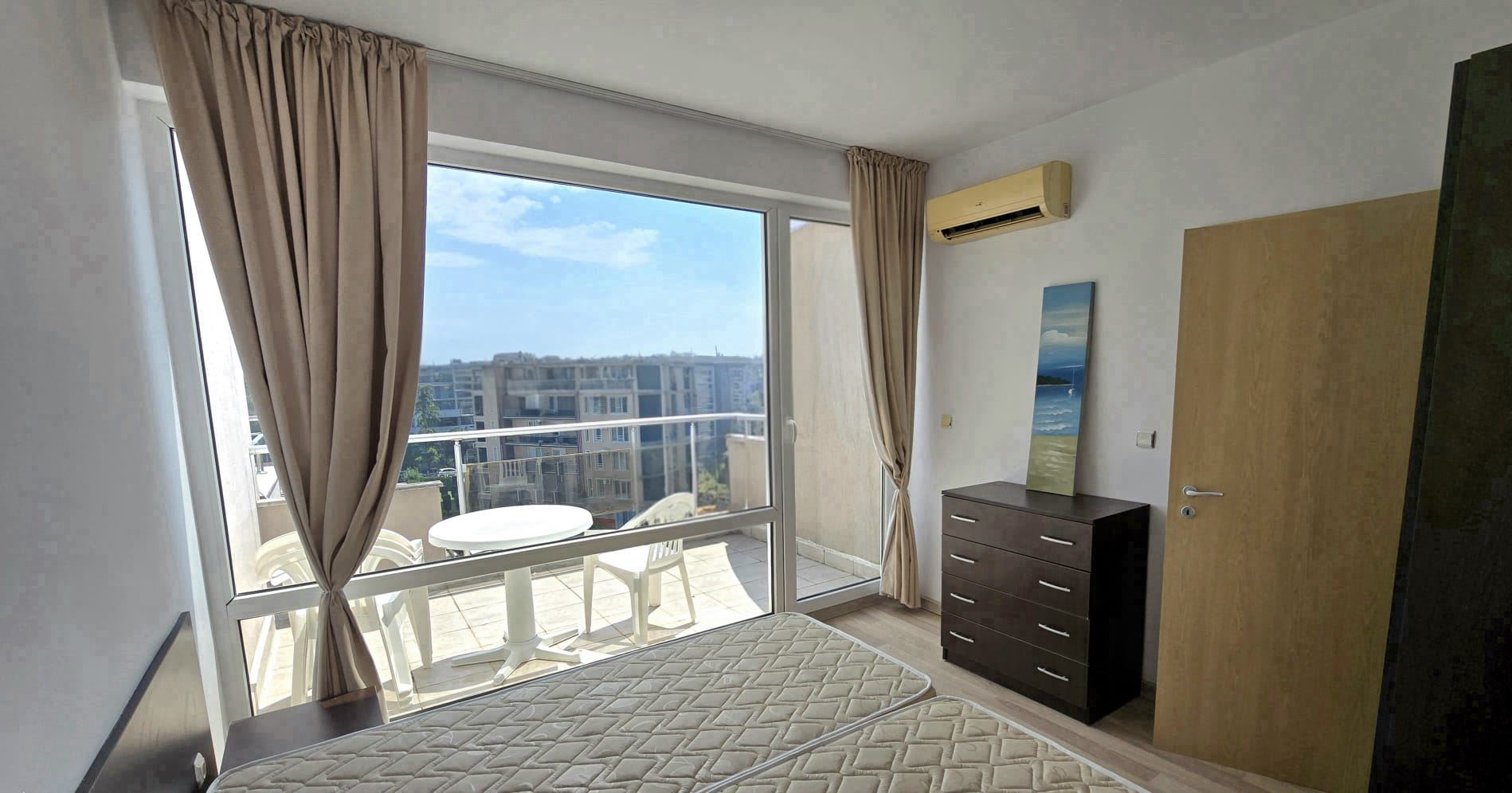 Ein-Zimmer-Apartment mit Parkblick in Sonnenstrand – hervorragende Investitionsmöglichkeit zur Vermietung