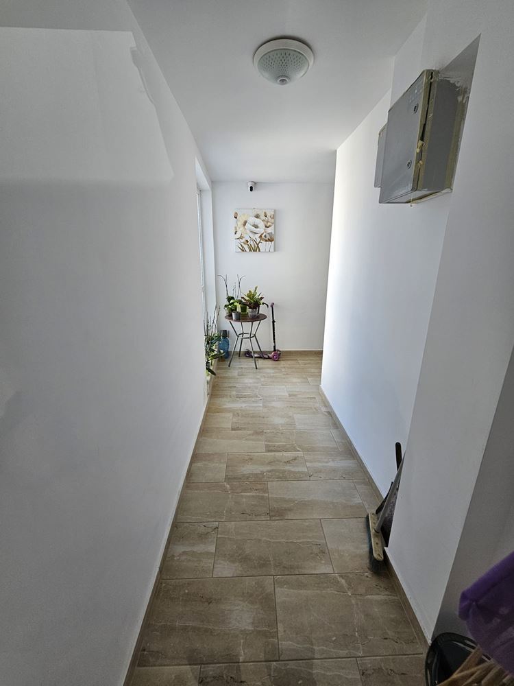 Geräumige und helle Zwei-Zimmer-Wohnung mit zwei großen Terrassen in Meden Rudnik – ideal für Familie oder Investition