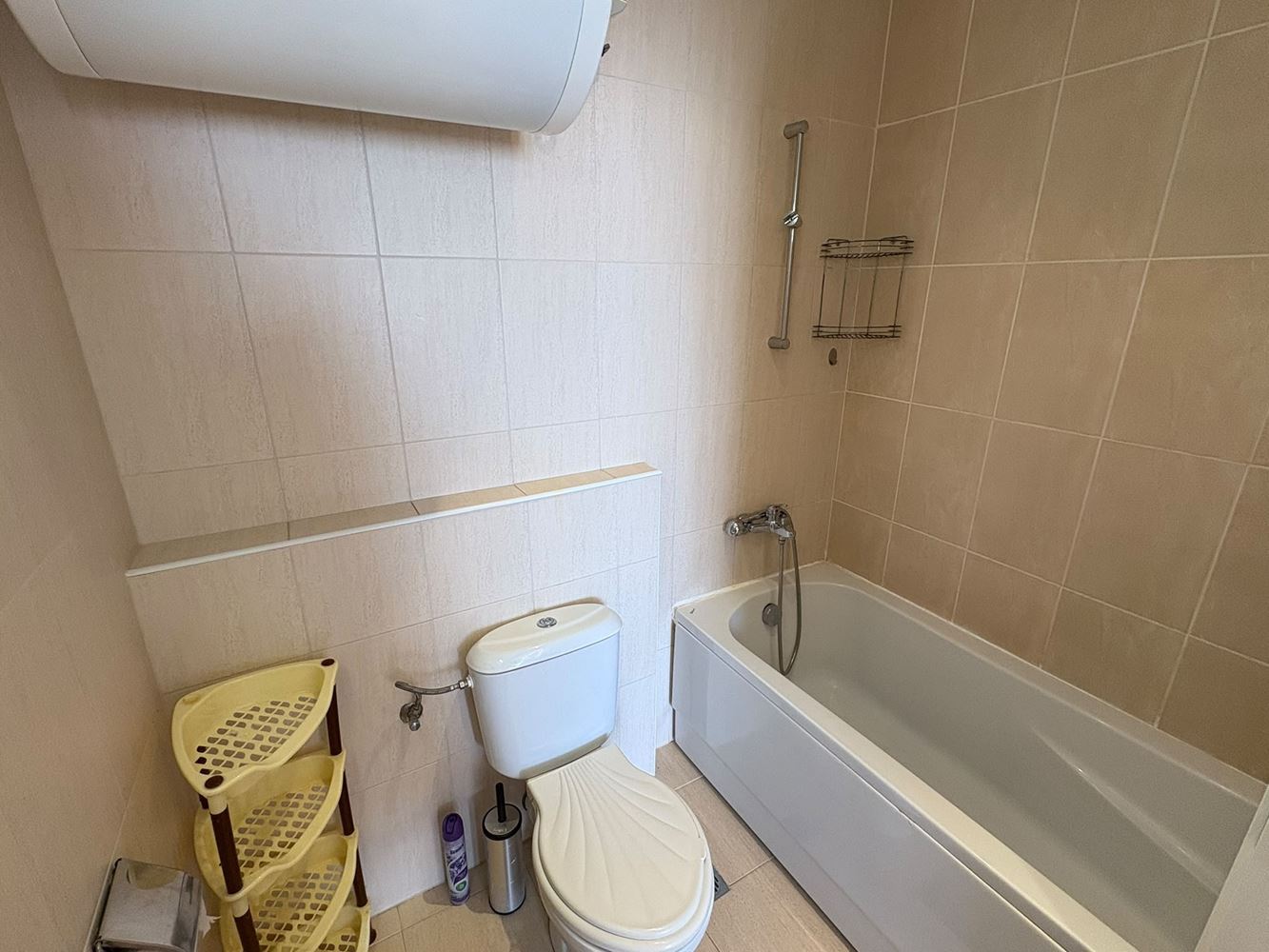 2-Zimmer-Wohnung in Sonnenstrand – Komfort in einer Anlage mit Swimmingpools und Wasserrutschen