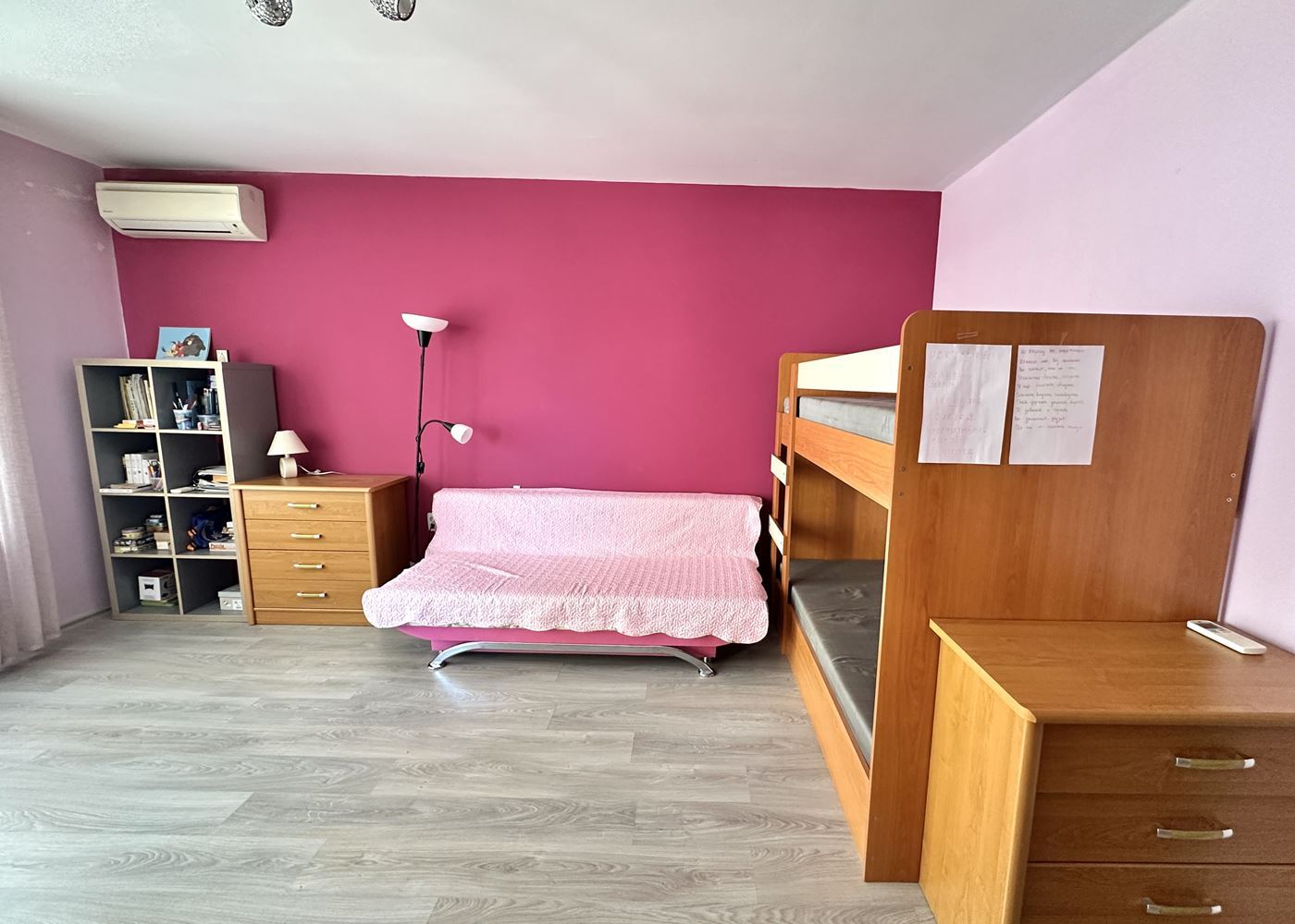Ein-Zimmer-Apartment 100 m vom Strand in Pomorie – Komfort, Bequemlichkeit und Meerblick