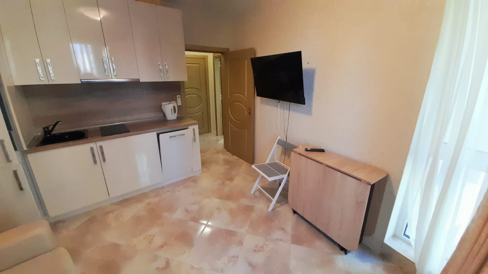 2-Zimmer-Wohnung in Sonnenstrand – neue Anlage, stilvolle Einrichtung und ruhige grüne Umgebung