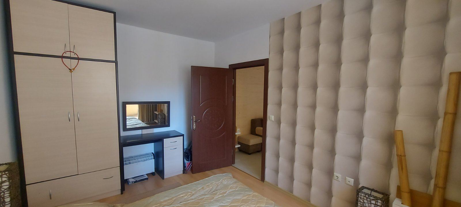Geräumige Drei-Zimmer-Wohnung in moderner Anlage im Zentrum von Sonnenstrand