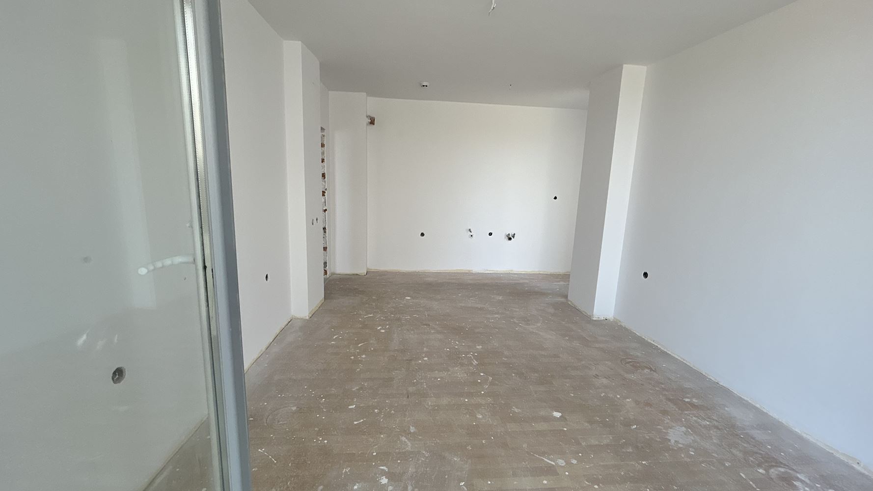 Exklusive 3-Zimmer-Wohnung in erster Meereslinie in Sonnenstrand – Panoramablick auf das Meer und prestigeträchtige Lage