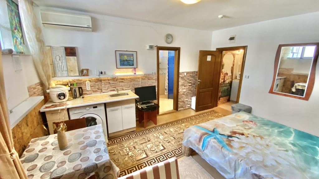 Gemütliches Studio in Sveti Vlas – keine Wartungsgebühr; fußläufig zur Marina Dinevi