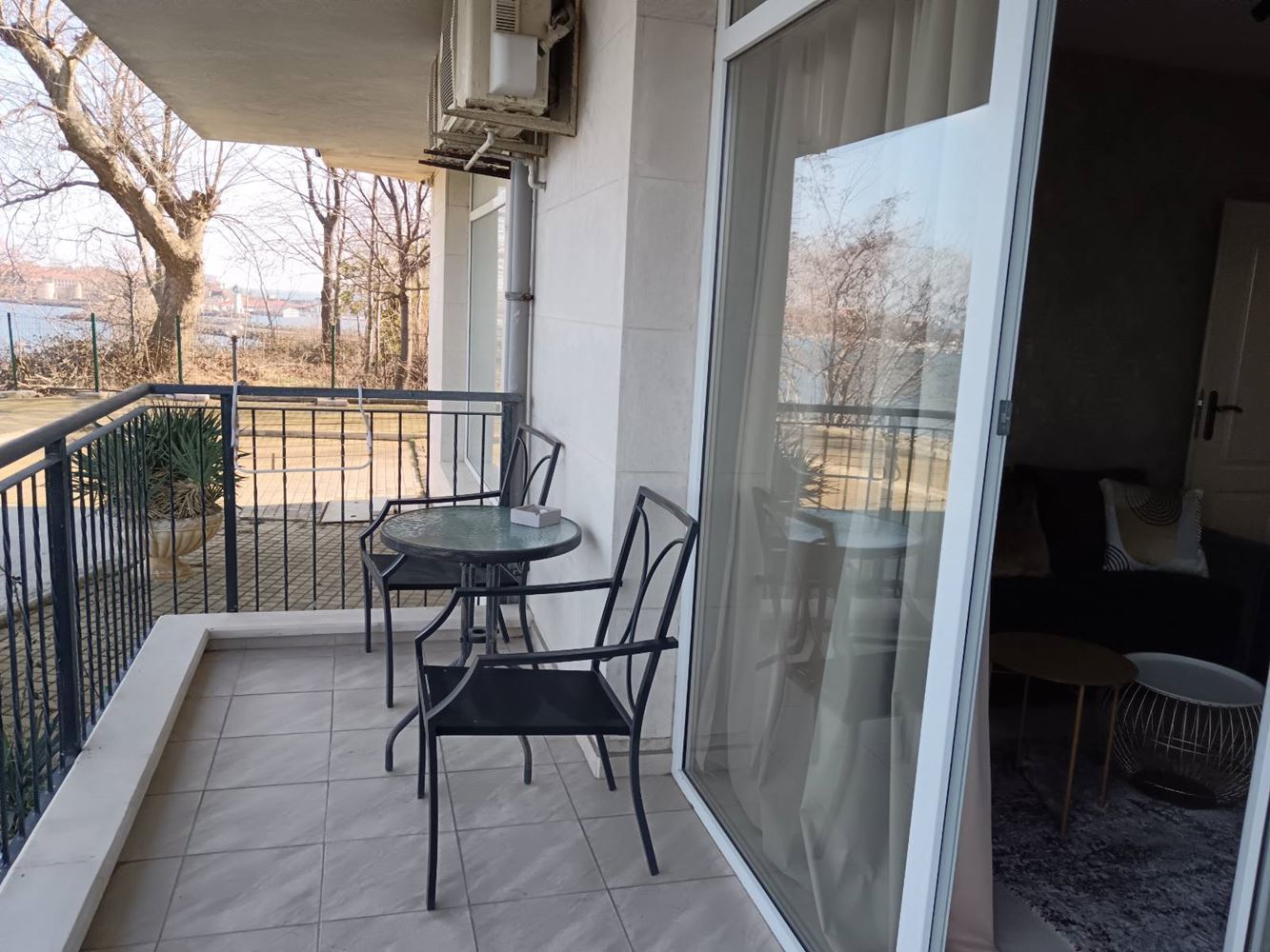 Erste Meereslinie in Nessebar – 2-Zimmer-Wohnung mit direktem Meerblick, bezugsfertig