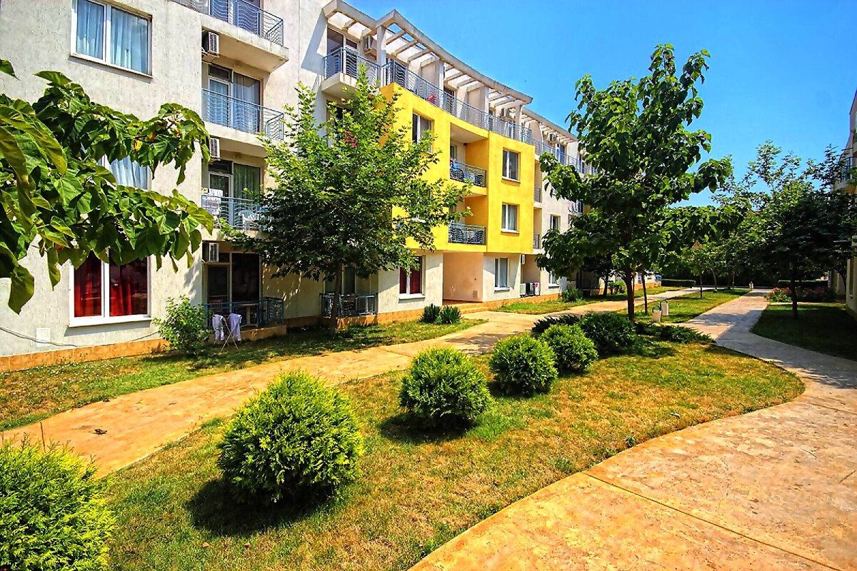 Moderne Zwei-Schlafzimmer-Wohnung in Sonnenstrand – Komfort, Lage und ausgezeichnete Infrastruktur