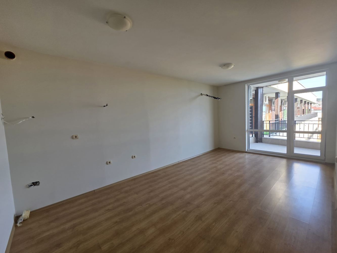Neue Wohnung mit einem Schlafzimmer und Meerblick in Sveti Vlas