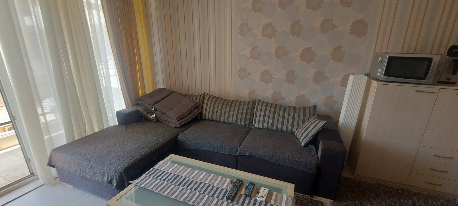 Geräumige Zweizimmerwohnung in einer geschlossenen Wohnanlage in Sonnenstrand – Komfort, Ruhe und ein ausgezeichnetes Umfeld
