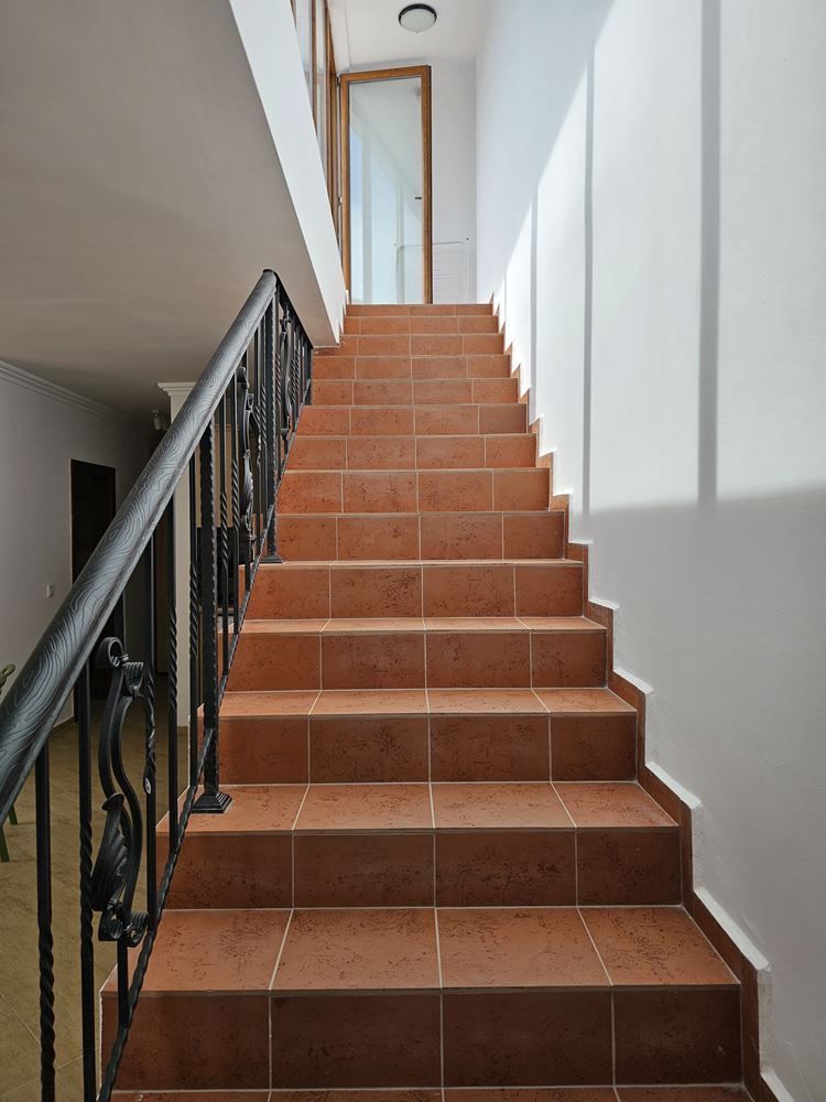 Zweizimmer-Maisonette mit großer Panoramaterrasse in einer prestigeträchtigen Anlage in Sveti Vlas