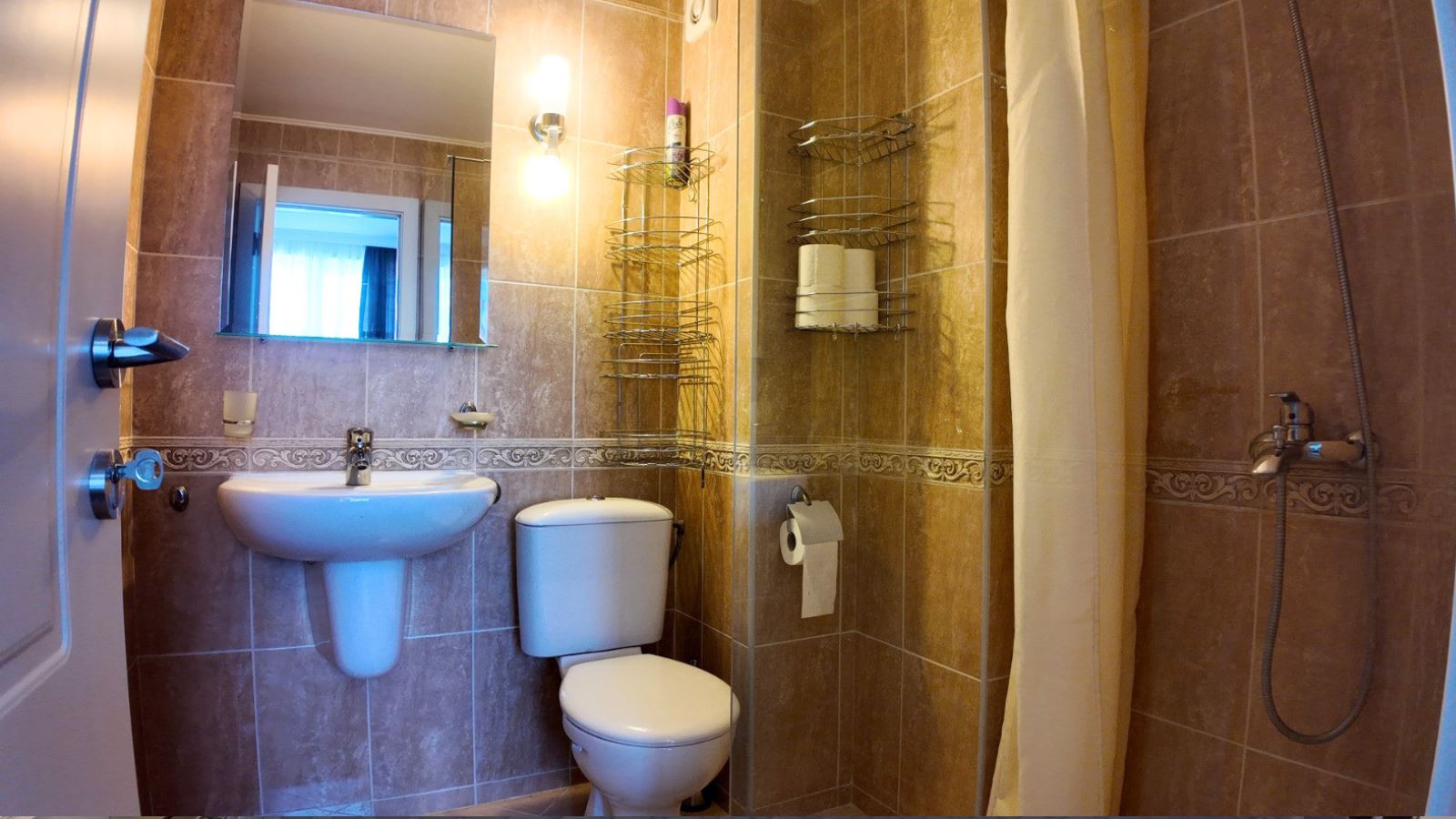 Stilvolles und geräumiges Studio in einer prestigeträchtigen Anlage in Sonnenstrand – Komfort und Luxus am Meer