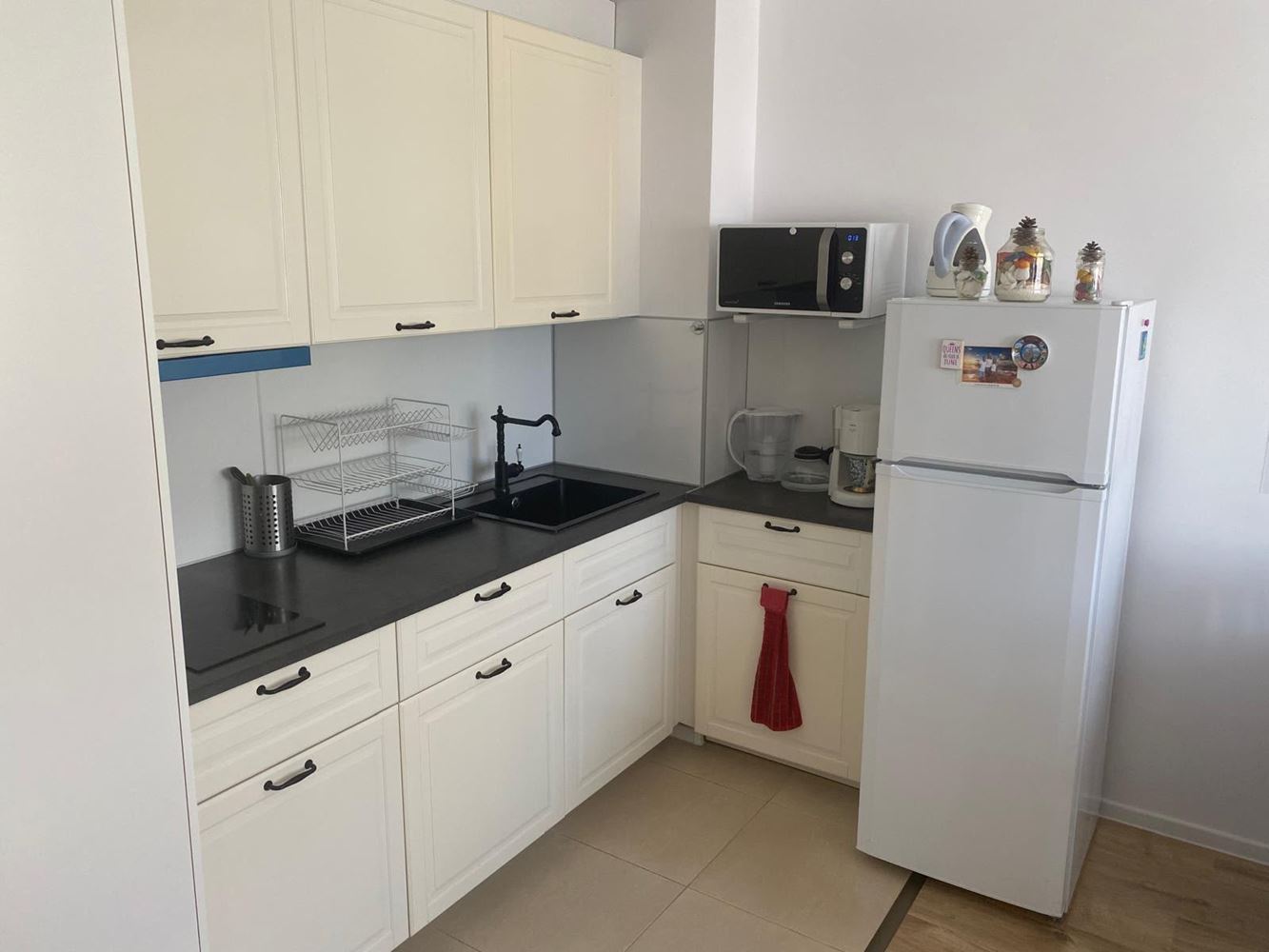 Zweizimmerwohnung in Pomorie – einzigartige Anlage mit niedrigen Betriebskosten und ausgezeichneter Lage nahe dem Meer