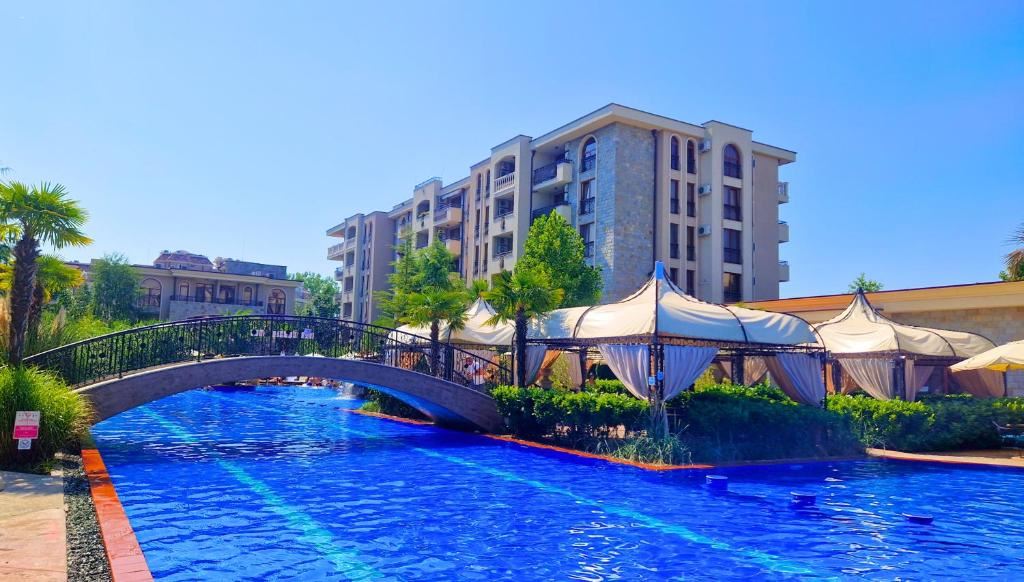Luxuriöse 2-Zimmer-Wohnung in einer der prestigeträchtigsten Anlagen von Sonnenstrand