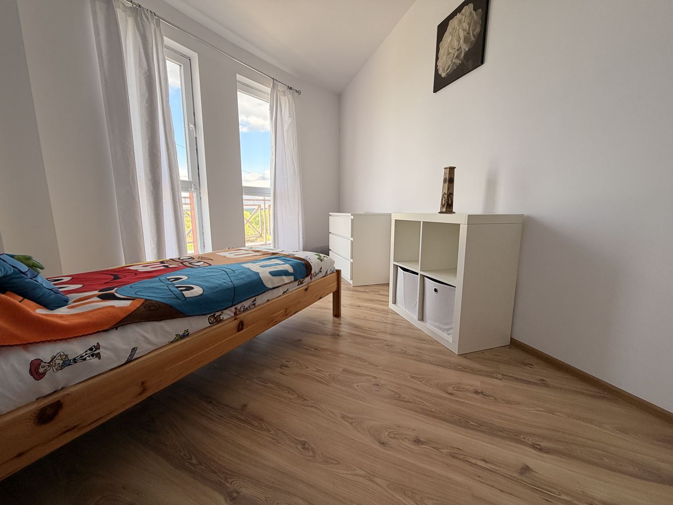 Drei-Zimmer-Wohnung mit Panoramaterrasse am Stadtrand von Sunny Beach – Komfort, Ruhe und Stil