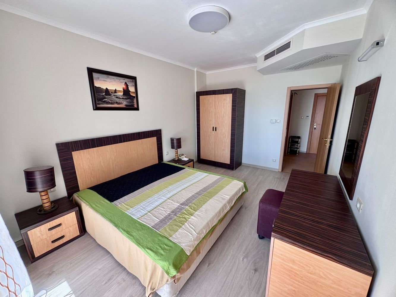 Luxuriöse Wohnung am Meer mit Panoramablick in einer prestigeträchtigen Anlage in Sonnenstrand