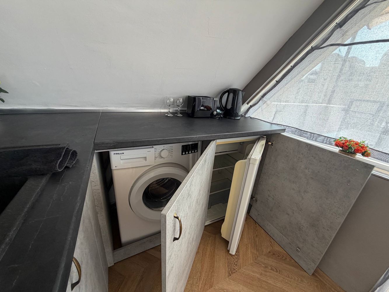 Gemütliche 2-Zimmer-Wohnung mit Meerblick in Sveti Vlas – Ruhe, Komfort und hervorragendes Investment