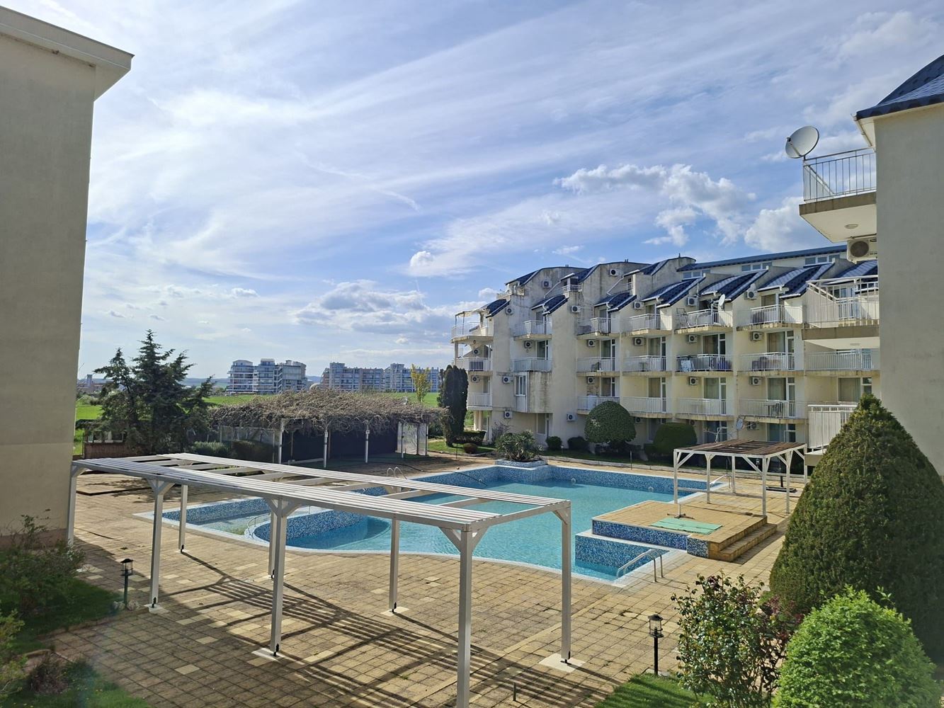 Zweizimmerwohnung 300 Meter vom Meer in Ravda – ausgezeichnete Investition und Komfort für die ganze Familie