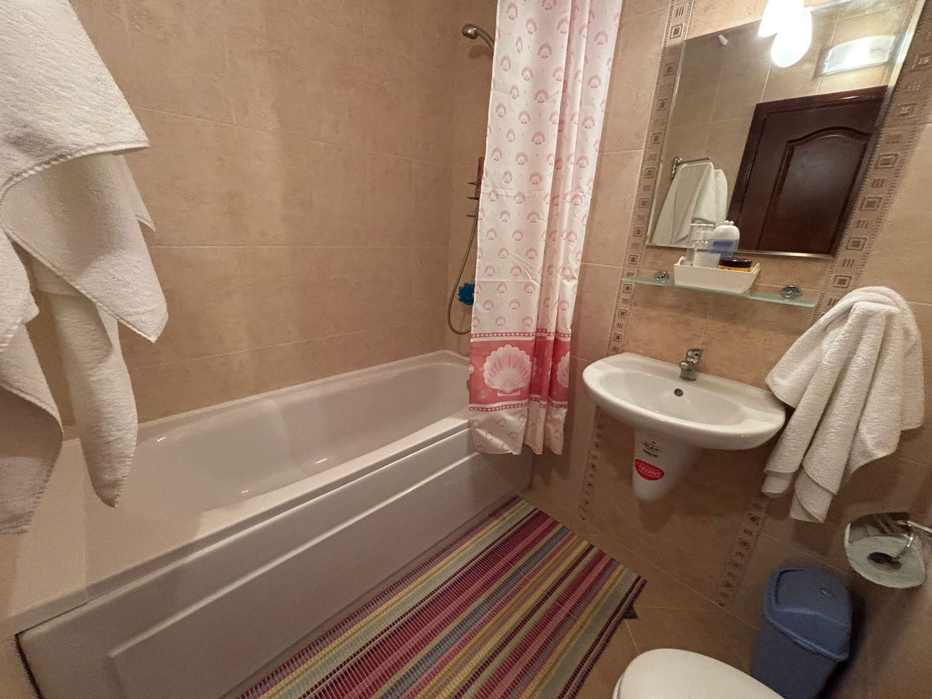 Geräumige 2-Zimmer-Wohnung nahe Cacao Beach am Sonnenstrand