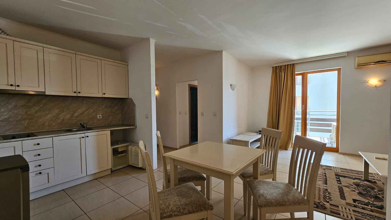 Exklusive Zweizimmerwohnung (Wohnung mit einem Schlafzimmer) in Sonnenstrand – keine Instandhaltungsgebühr