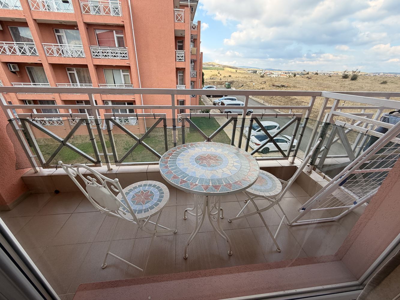 Kleine Wohnung, große Chance – bezugsfertige Wohnung mit einem Schlafzimmer in der Nähe von Sonnenstrand