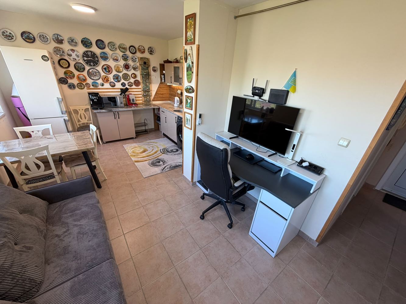 Voll möblierte Zweizimmerwohnung in Sonnenstrand mit ausgezeichneter Infrastruktur und Sicherheit