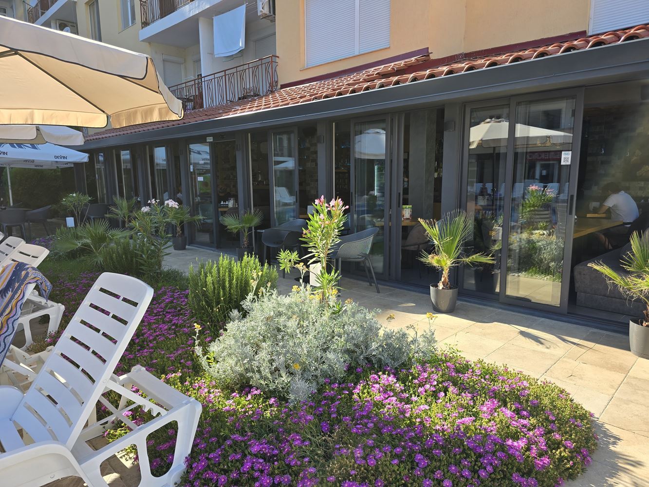 Maisonette mit herrlichem Meerblick in Sonnenstrand – hervorragende Lage nur 200 Meter vom Strand entfernt