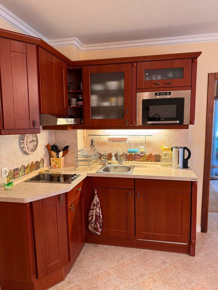 Drei-Zimmer-Wohnung mit Meerblick zwischen Pinien – Luxus und Ruhe in erster Meereslinie in Sozopol