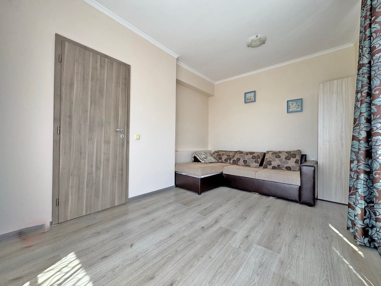 Apartment mit zwei Schlafzimmern und Poolblick in einer modernen Anlage in Sonnenstrand