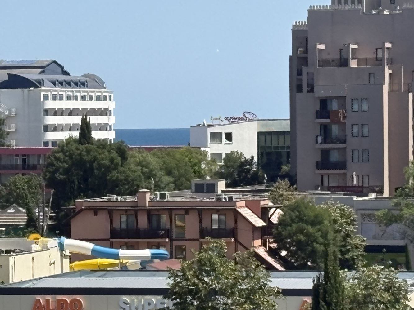 Geräumige 2-Zimmer-Maisonettewohnung in Sonnenstrand – bezugsfertig, mit niedrigen Instandhaltungskosten