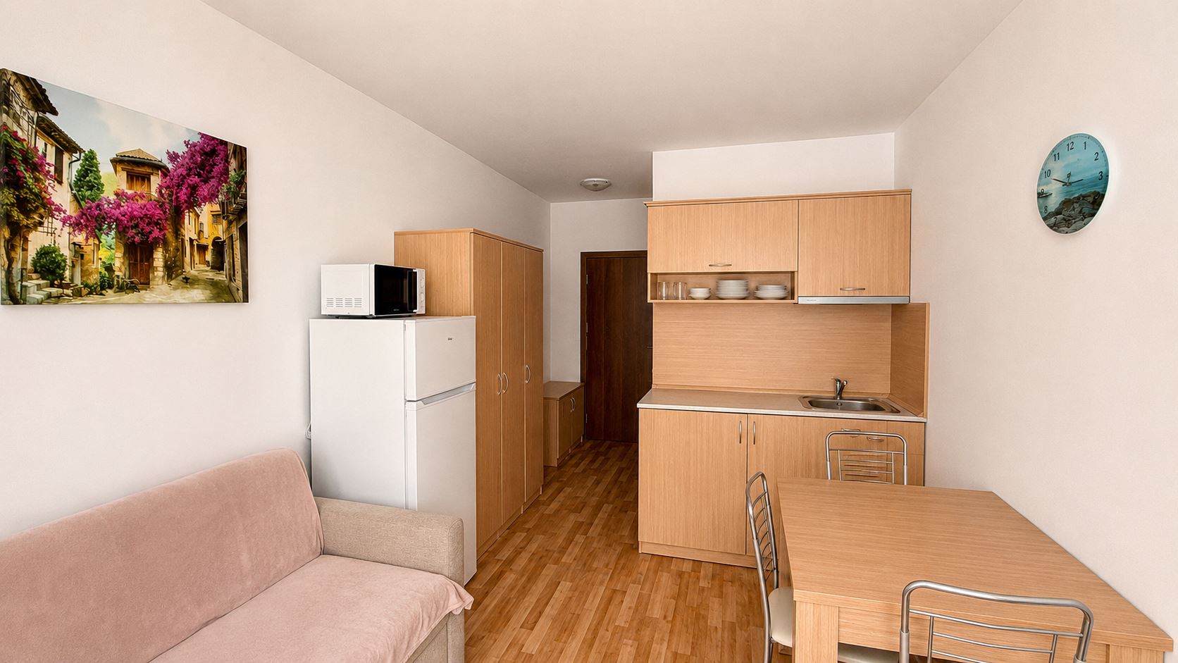Gemütliche Wohnung mit einem Schlafzimmer und Poolblick in einer ruhigen Gegend von Sonnenstrand