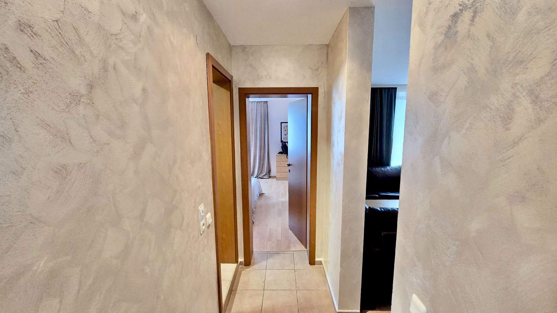 Geräumige 3-Zimmer-Wohnung in Sonnenstrand – voll möbliert und bezugsfertig